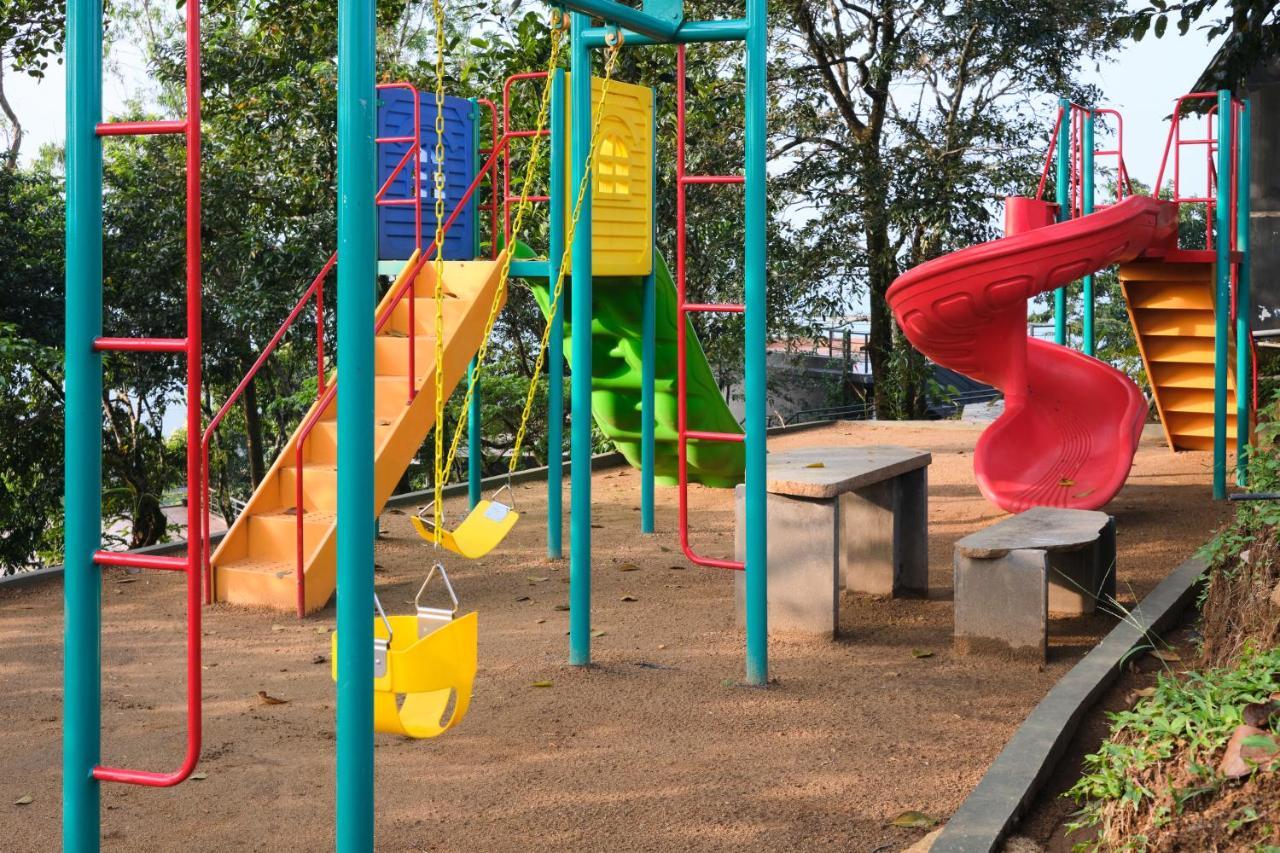 Haze And Kites Resort 무나르 외부 사진