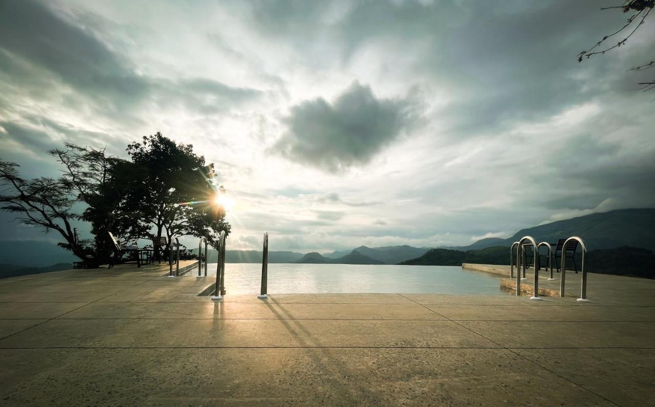 Haze And Kites Resort 무나르 외부 사진